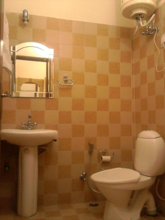 Sapphire Inn Bhīm Tāl Dış mekan fotoğraf