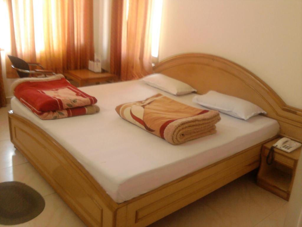 Sapphire Inn Bhīm Tāl Dış mekan fotoğraf